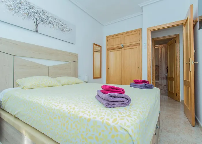 Apartment 113 And Trees - Alicante