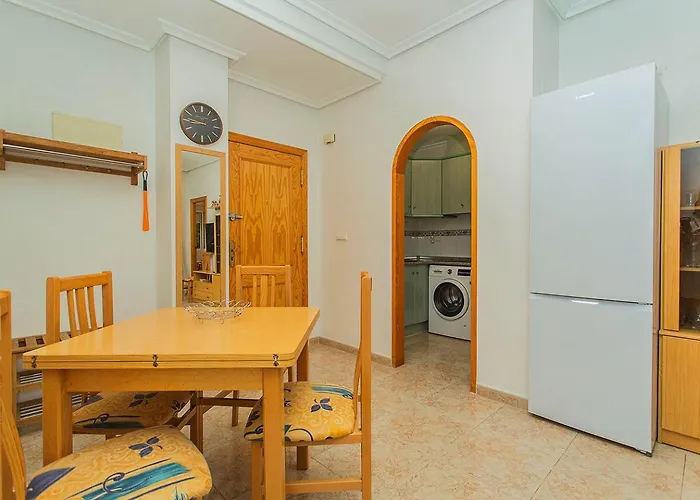 113 And Trees - Alicante Apartment Torrevieja